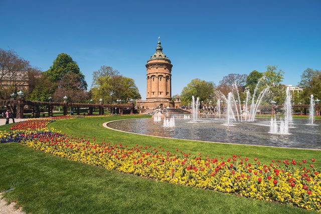 Mannheim: Wasserturm am Friedrichsplatz