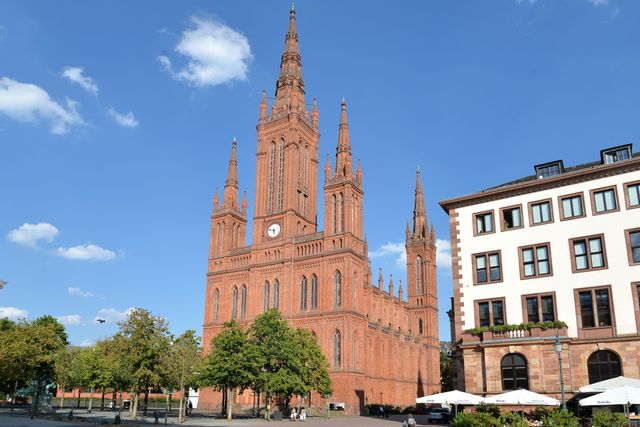 Wiesbaden: Marktkirche am Schlossplatz